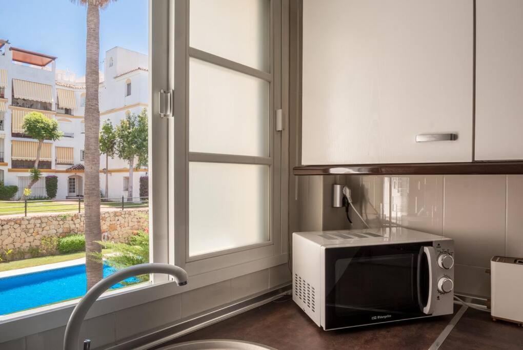 Apartamento Con Piscina Cerca Del Golf En Atalaya - Atalaya Del Golf 31 Estepona Exterior photo