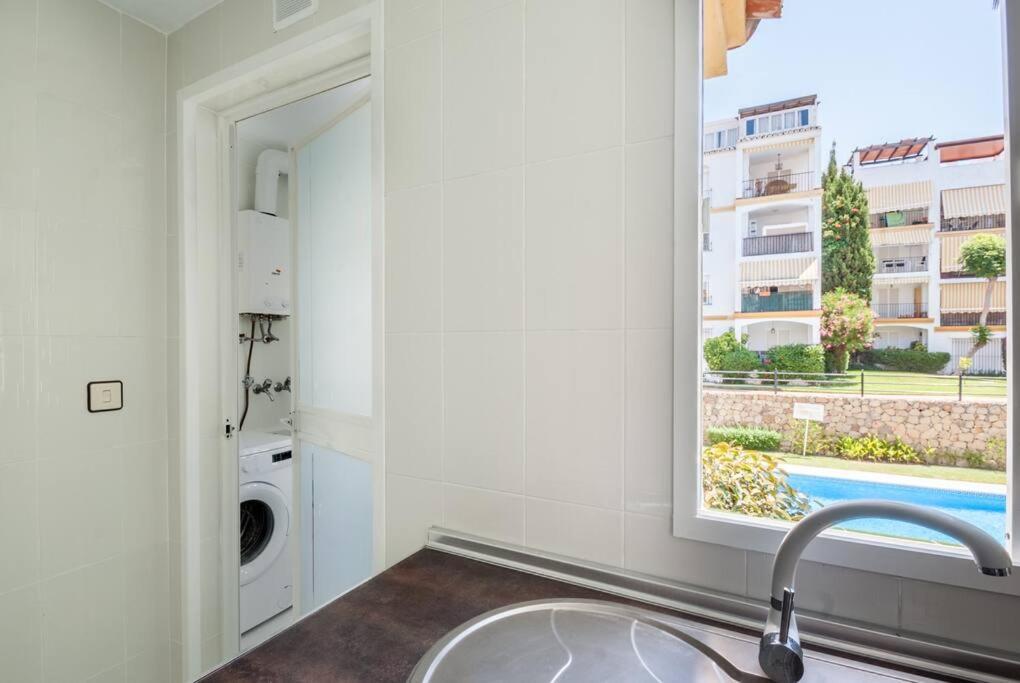 Apartamento Con Piscina Cerca Del Golf En Atalaya - Atalaya Del Golf 31 Estepona Exterior photo